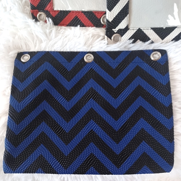Blue, Red and White S/M Size Zipper Close Bags (3) - Picture 11 of 12